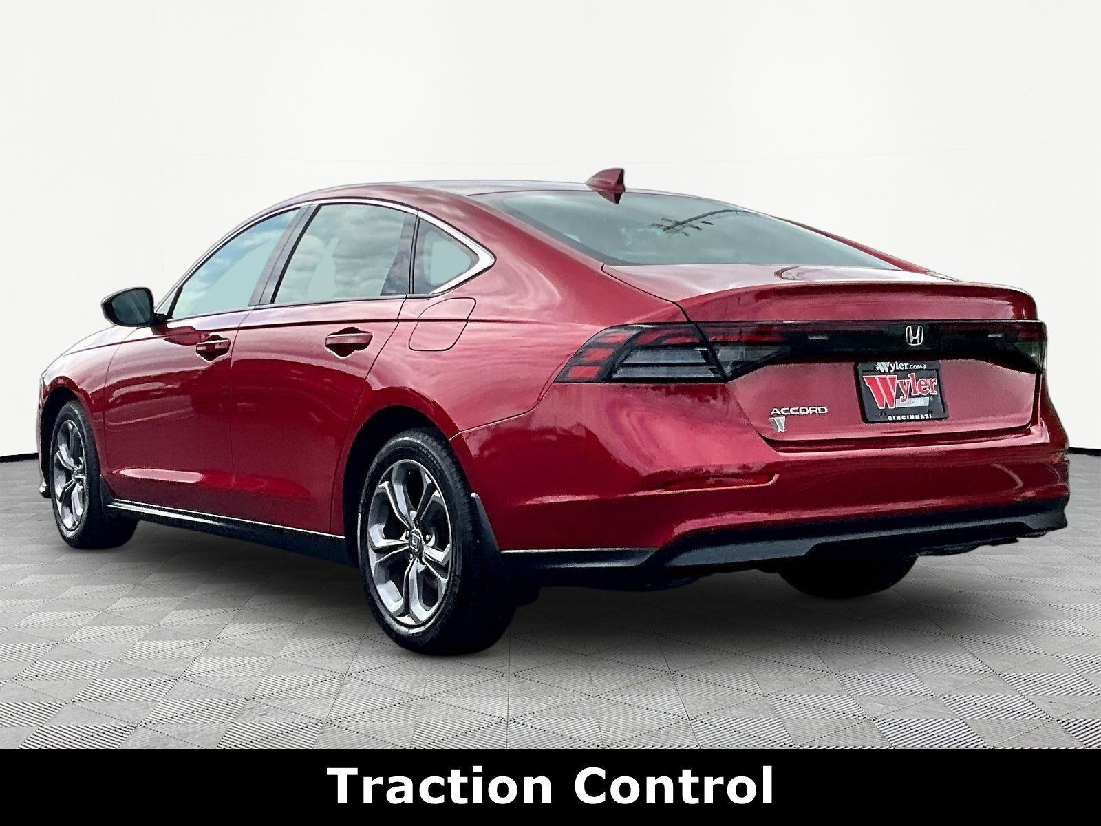 Used 2024 Honda Accord EX image 4