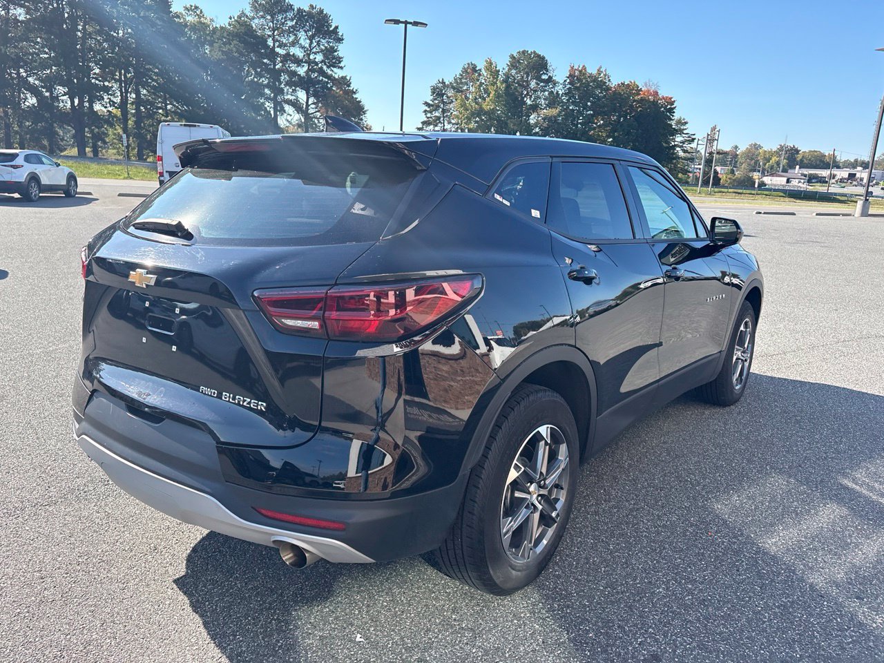Used 2025 Chevrolet Blazer LT AWD/4WD image 10