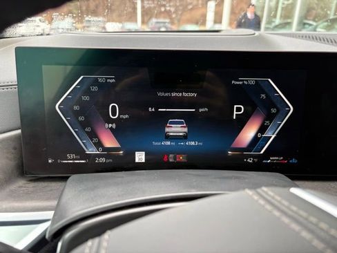 Used 2025 BMW X5 xDrive40i image 15