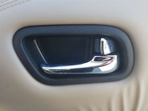 Used 2019 Nissan Armada Platinum w/ Captain's Chairs Package image 43