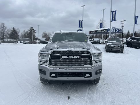 Used 2020 RAM 2500 Limited image 9