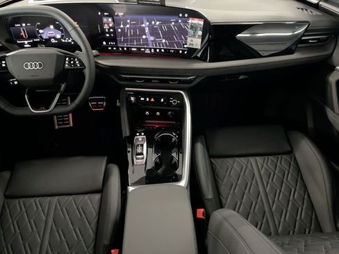 New 2025 Audi SQ5 Premium Plus image 28