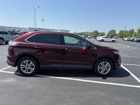 Used 2017 Ford Edge Titanium w/ Equipment Group 301A AWD/4WD image 7