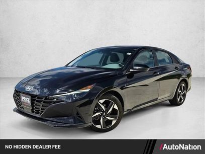 Used 2023 Hyundai Elantra SEL w/ Convenience Package