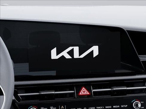 New 2026 Kia Niro EX FWD image 20