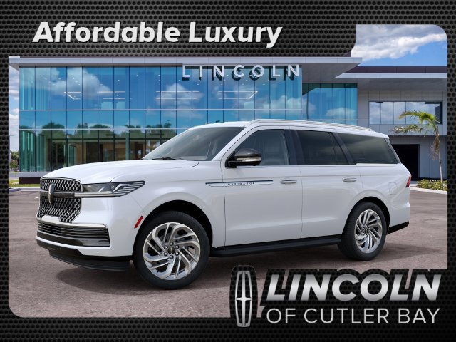 New 2027 Lincoln Navigator Premiere RWD image 1