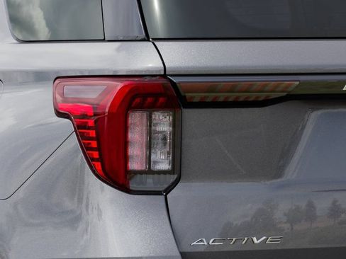 New 2027 Ford Explorer Active RWD image 21