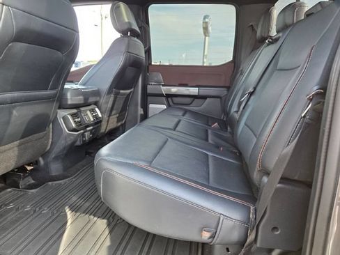 Used 2021 Ford F150 Lariat w/ Equipment Group 502A High AWD/4WD image 6