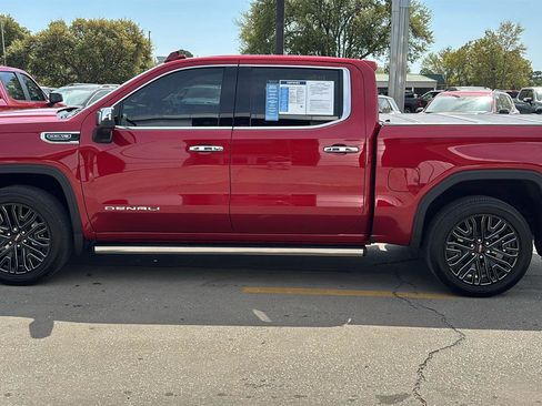 Certified 2024 GMC Sierra 1500 Denali w/ Technology Package AWD/4WD image 4