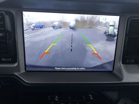 Used 2024 Ford Bronco Outer Banks image 23