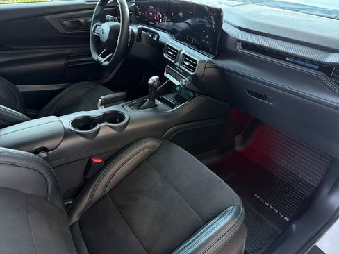 Used 2024 Ford Mustang Dark Horse RWD image 15