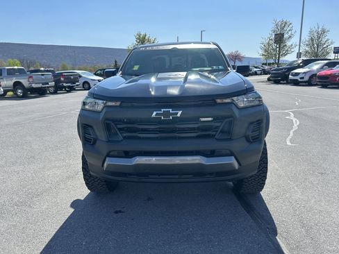 New 2026 Chevrolet Colorado Trail Boss AWD/4WD image 2