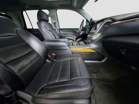 Used 2015 GMC Yukon Denali w/ Premium Package RWD image 33