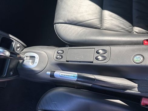 Used 2003 Porsche 911 Turbo image 19
