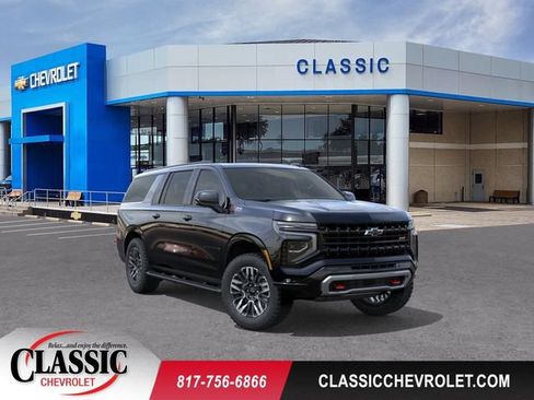 New 2026 Chevrolet Suburban Z71 w/ Comfort Package AWD/4WD image 1