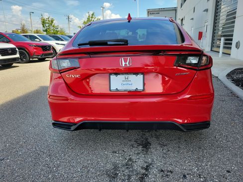 Used 2024 Honda Civic Sport image 5