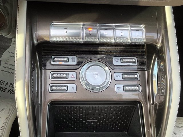 Used 2025 Lincoln Nautilus Black Label AWD/4WD image 36