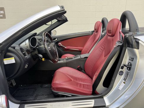 Used 2008 Mercedes-Benz SLK 280 image 8