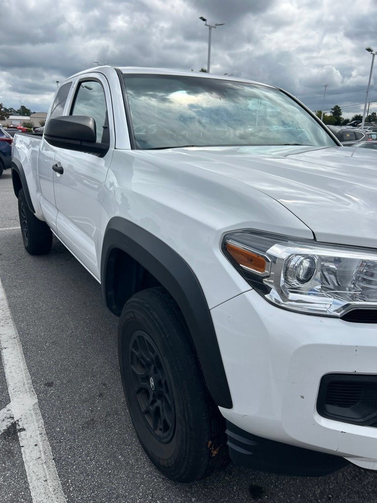 Used 2022 Toyota Tacoma SR w/ SX Package RWD image 1
