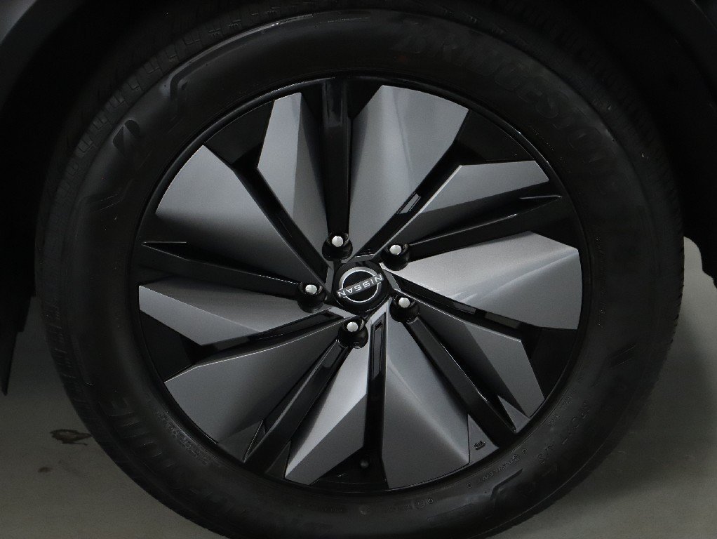 Certified 2024 Nissan Ariya AWD image 37
