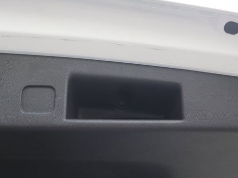 Used 2024 Chevrolet Equinox LS w/ LS Convenience Package image 51