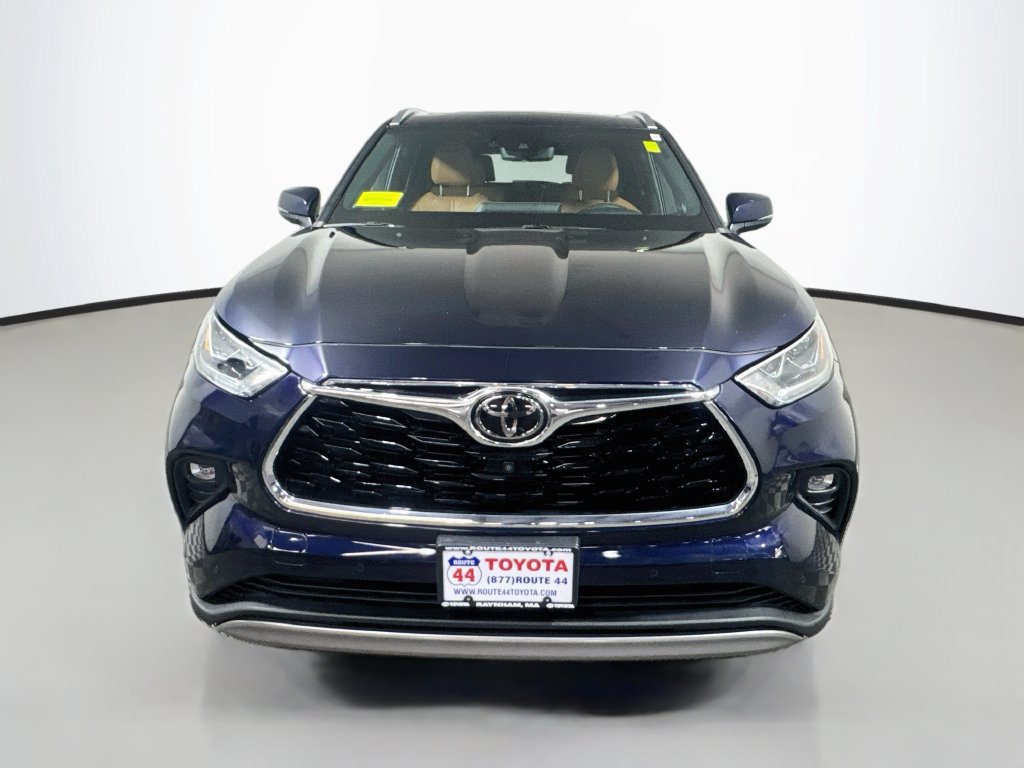 Used 2020 Toyota Highlander Platinum AWD/4WD image 11