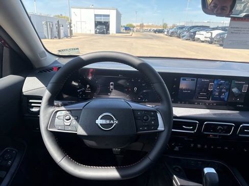 New 2026 Nissan Sentra SR FWD image 12