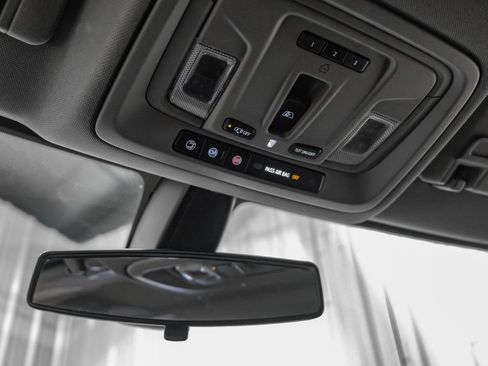 Used 2019 Chevrolet Silverado 1500 RST AWD/4WD image 21
