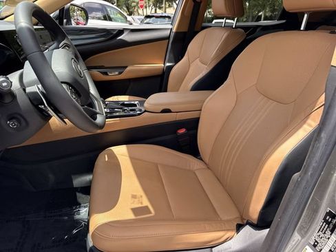 Used 2023 Lexus NX 350 AWD image 11