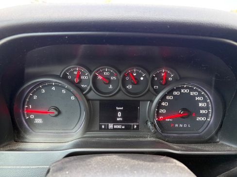 Used 2019 GMC Sierra 1500 4x4 Crew Cab w/ Convenience Package image 16