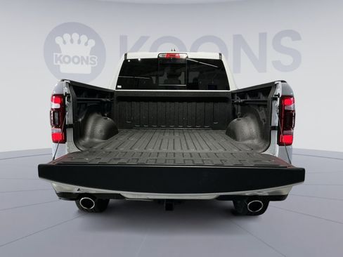 Used 2022 RAM 1500 Laramie AWD/4WD image 27