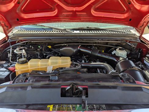 Used 2005 Ford Excursion 2WD image 28