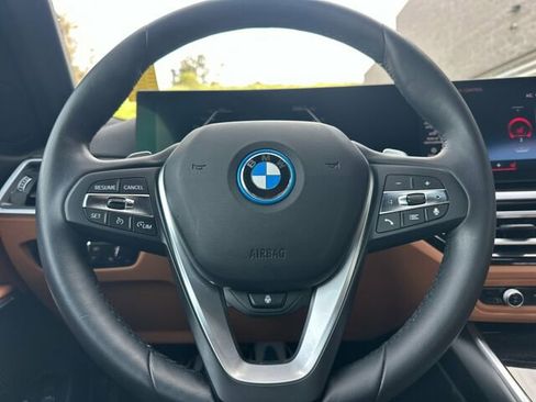 Used 2023 BMW 330e xDrive w/ Convenience Package image 27