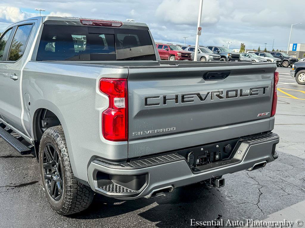 Used 2024 Chevrolet Silverado 1500 RST w/ Convenience Package II AWD/4WD image 8