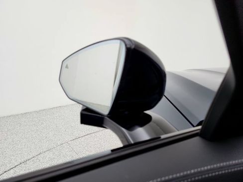 New 2026 Volvo EX90 Plus AWD/4WD image 19