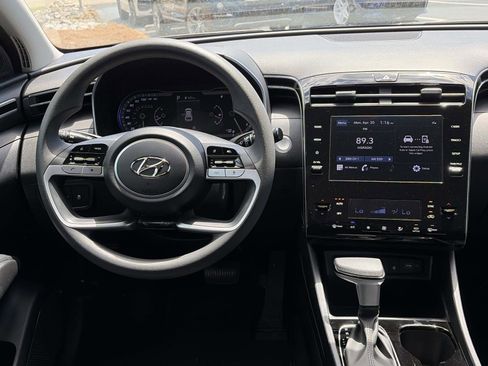 Used 2024 Hyundai Tucson SEL FWD image 15