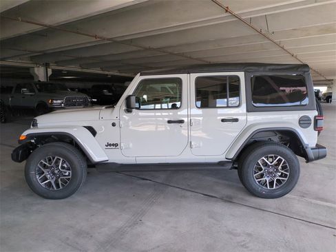 New 2025 Jeep Wrangler Sahara w/ Safety Group image 8