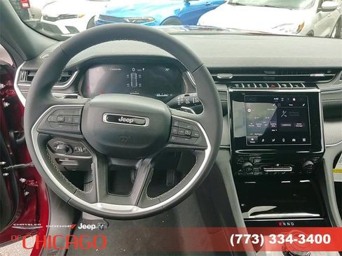 New 2025 Jeep Grand Cherokee Laredo image 27