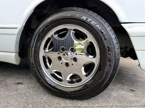 Used 1991 Mercedes-Benz 560 SEC image 10