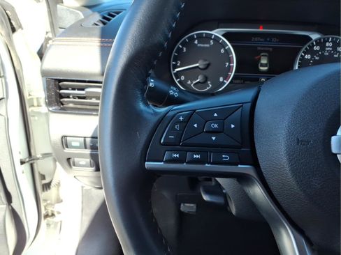 Used 2023 Nissan Sentra SR image 18