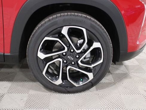 New 2026 Chevrolet Trax RS w/ Sunroof Package FWD image 43