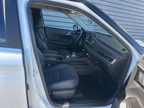 Used 2023 Mitsubishi Outlander Ralliart image 31