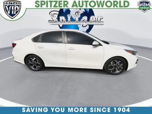Used 2020 Kia Forte LXS image 10