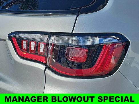 New 2026 Jeep Compass Latitude AWD/4WD image 37