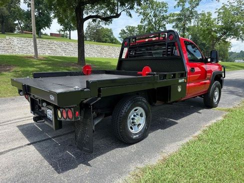 Used 2004 Chevrolet Silverado 2500 W/T w/ Heavy-Duty Power Package AWD/4WD image 7