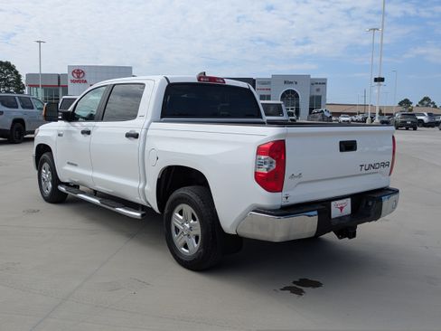 Used 2021 Toyota Tundra SR5 AWD/4WD image 3