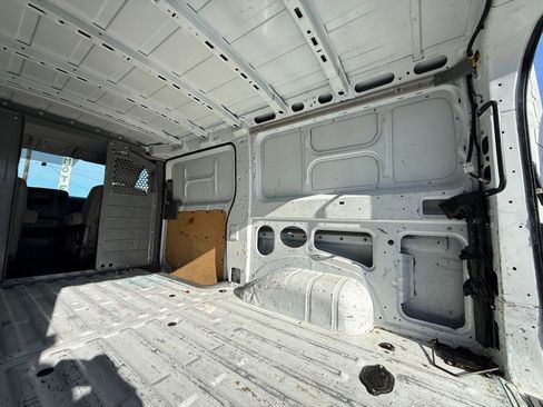 Used 2021 Nissan NV 1500 S image 10
