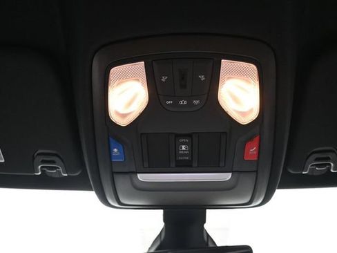 Used 2023 RAM 1500 Big Horn AWD/4WD image 29