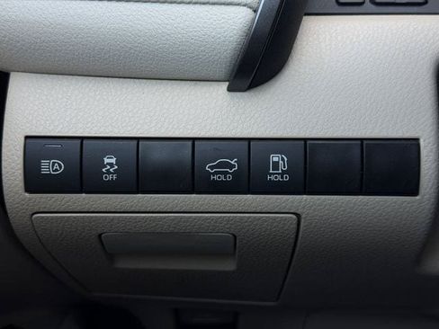 Used 2024 Toyota Camry LE FWD image 20