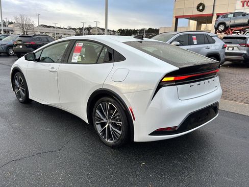 New 2026 Toyota Prius XLE image 3